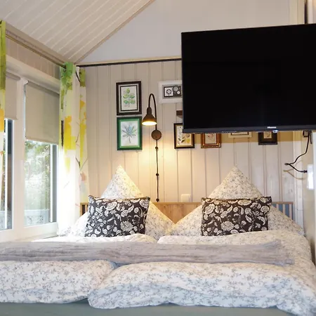 Tinylausitz Mit Kamin Und Sauna *