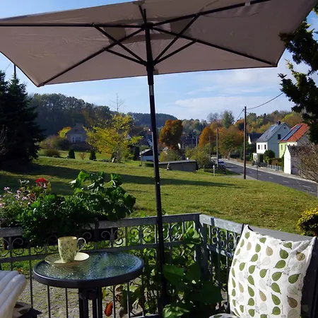 Tinylausitz Mit Kamin Und Sauna Vakantiehuis *