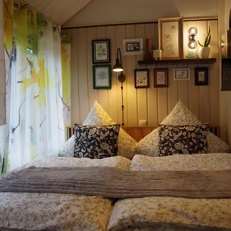 בית נופש Tinylausitz Mit Kamin Und Sauna *